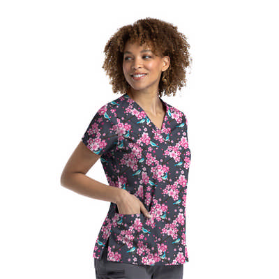 PRINTS - PRINTED CURVED V - NECK TOP - 4XL-5XL