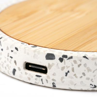 Siles Wireless Charger - Recycled terrazzo ston
