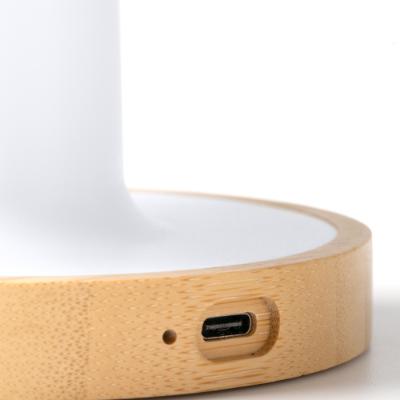 Tremens Speaker Lamp